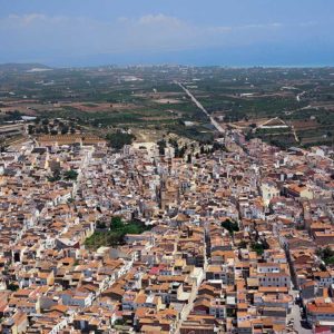 Vista aérea del municipio de Alcanar